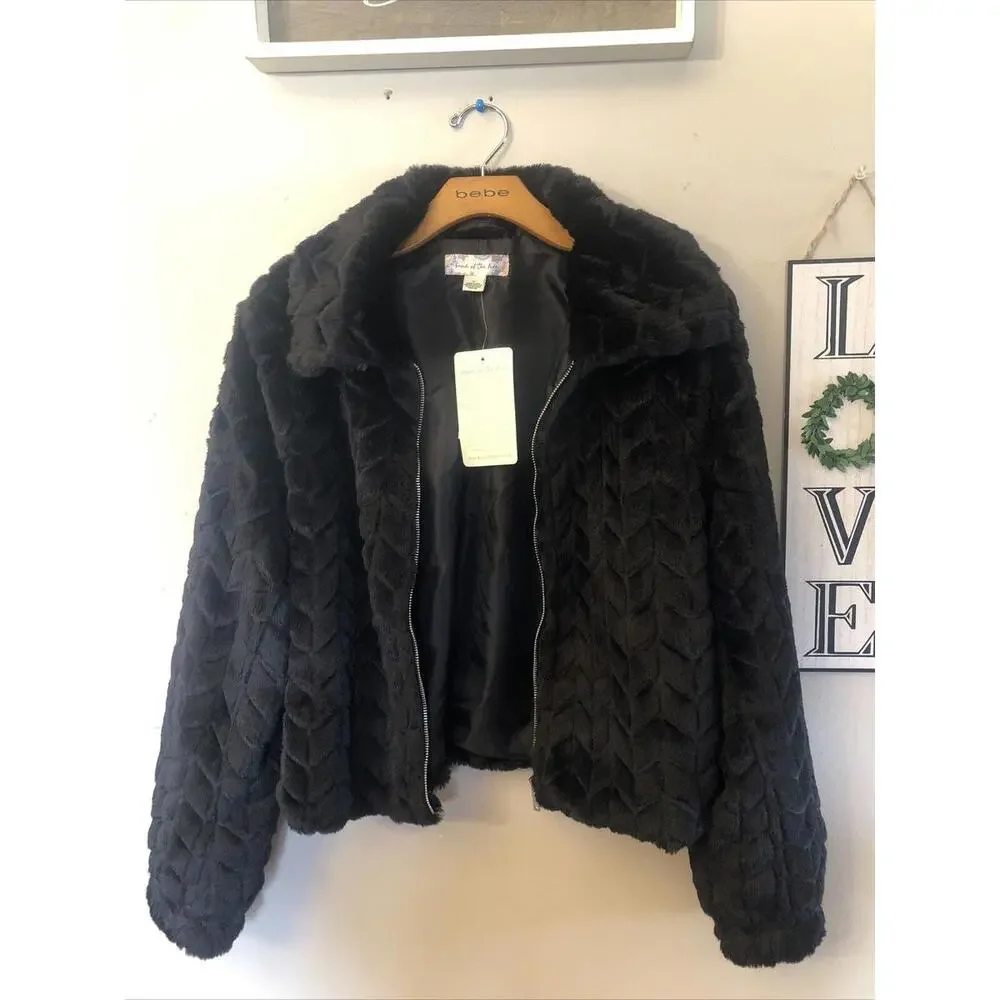 NWT Band Of The Free Jacket Women’s M L Black Val Chevron Faux Fur CROPPED - Picture 9 of 16